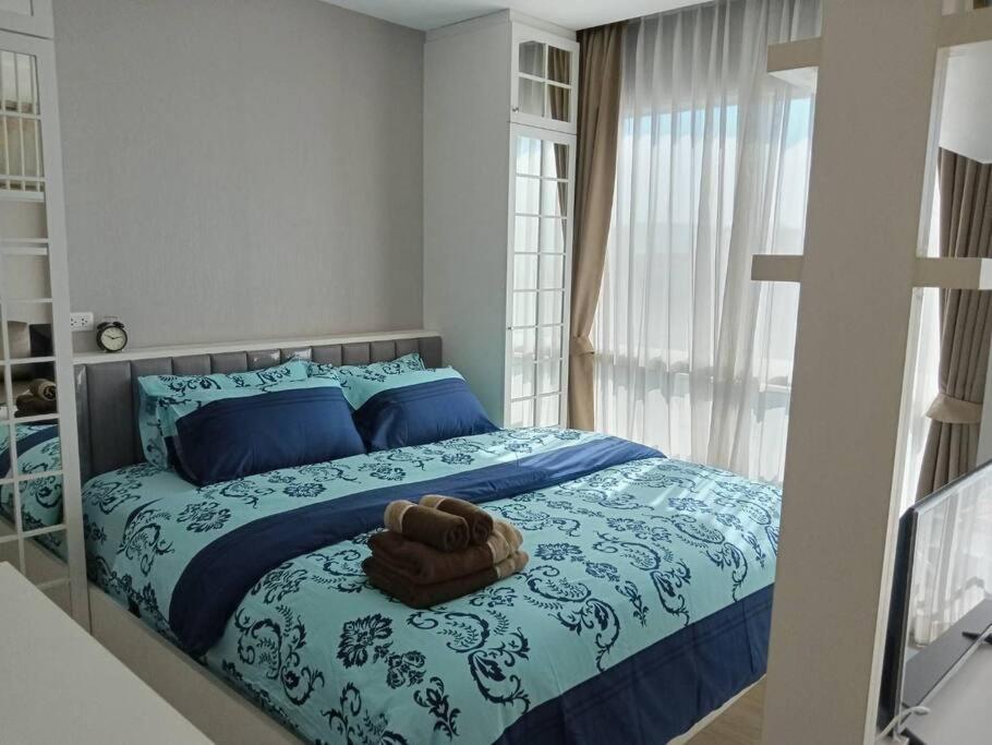 Fluffy Bed And Seaview @Bangsaen Apartamento Exterior foto