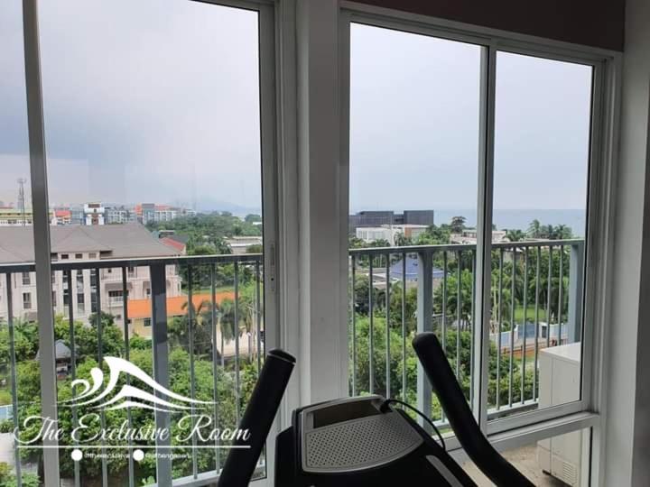 Fluffy Bed And Seaview @Bangsaen Apartamento Exterior foto